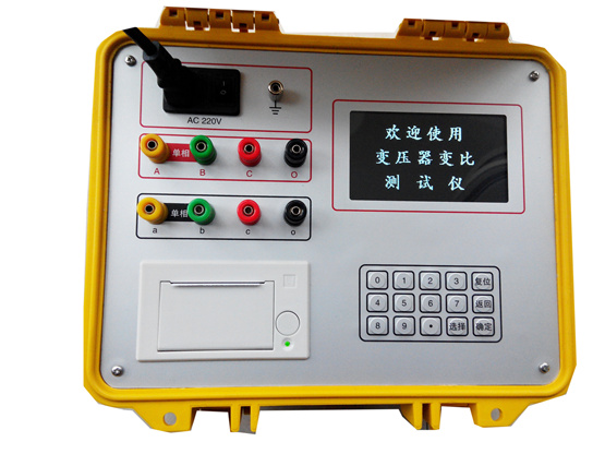 LCBZC-B變壓器變比測試儀，可以檢查變壓器的繞組、分接開關(guān)的狀況,判斷變壓器是否存在線圈短路、連接錯誤、匝間短路等缺陷，從而保證設(shè)備的安全使用。